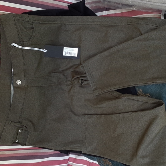 Yelete Army Green 3xl pull on jegging pants that move with you. Super Comfort! - Picture 9 of 12